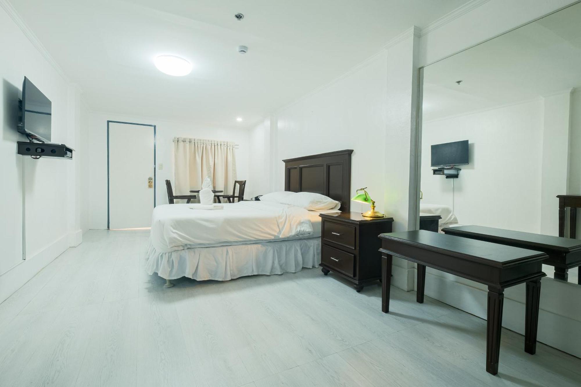 Orchid Inn Angeles Room photo